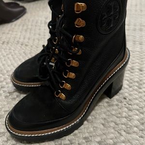 Tory Burch womens 7 1/2